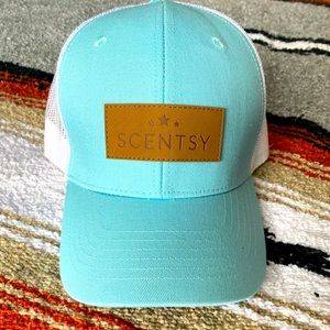 SCENTSY TRUCKER HAT
